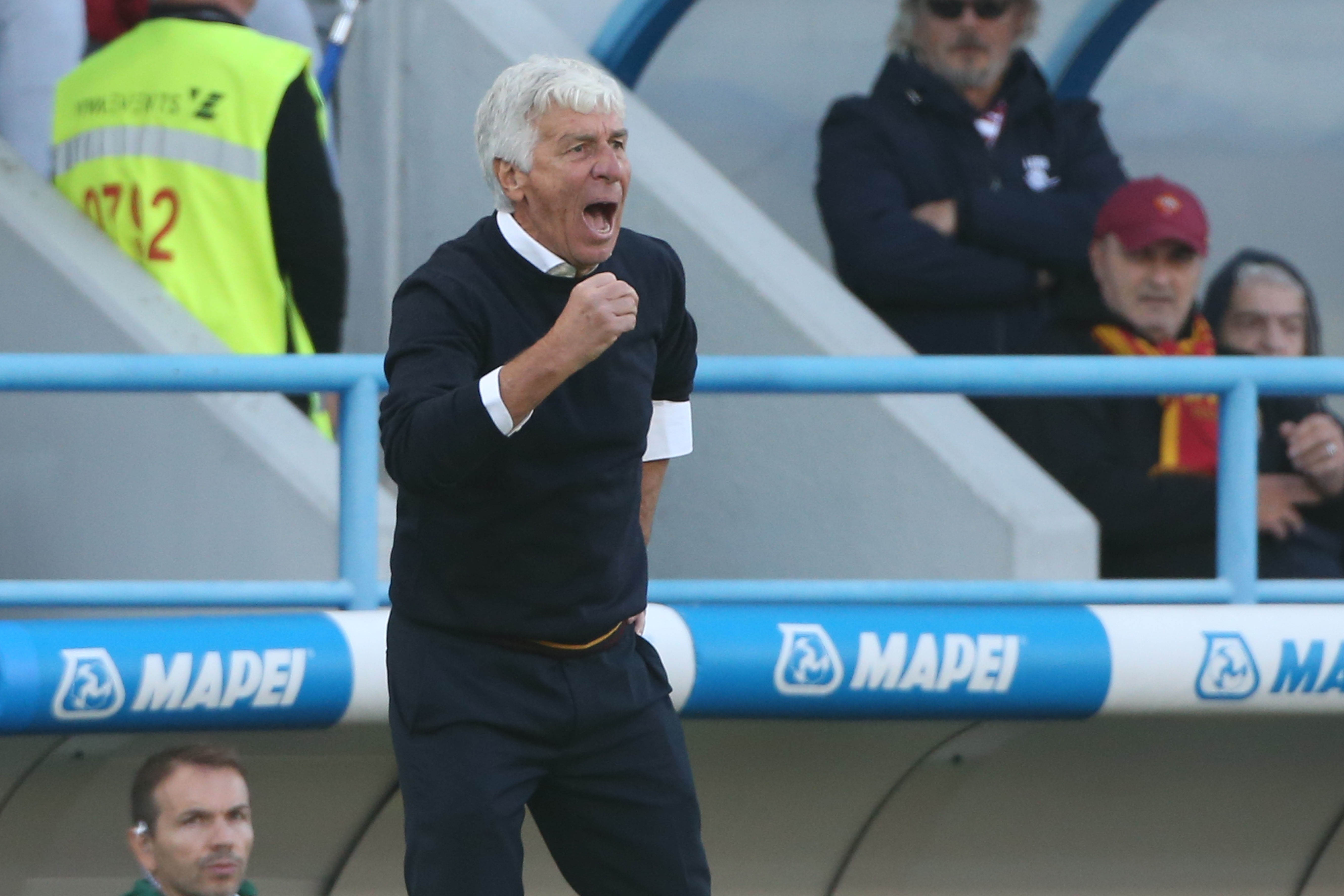 世界杯球队排名-加斯佩里尼：俱乐部在努力提升球队水平，本场年轻球员将得到机会