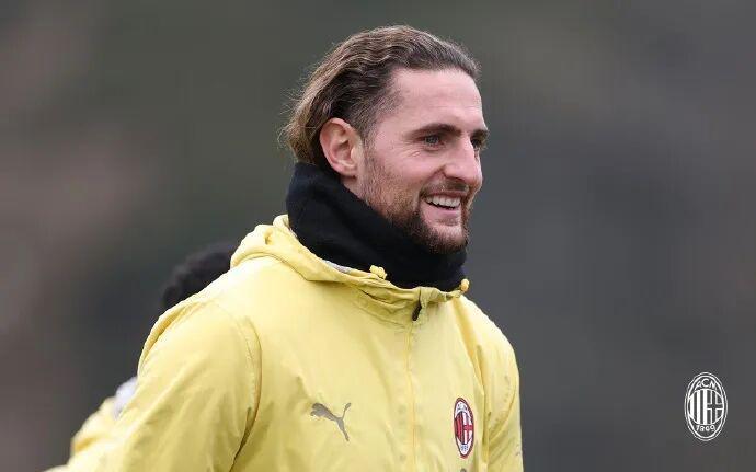 世界杯小组积分-安布罗西尼丨皮尔洛告诉我他真的很强